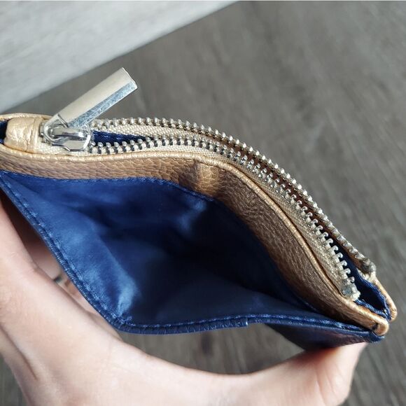 GAP Card Holder,  Coin Purse, Woman's Navy & Gold Wallet - Picture 6 of 8
